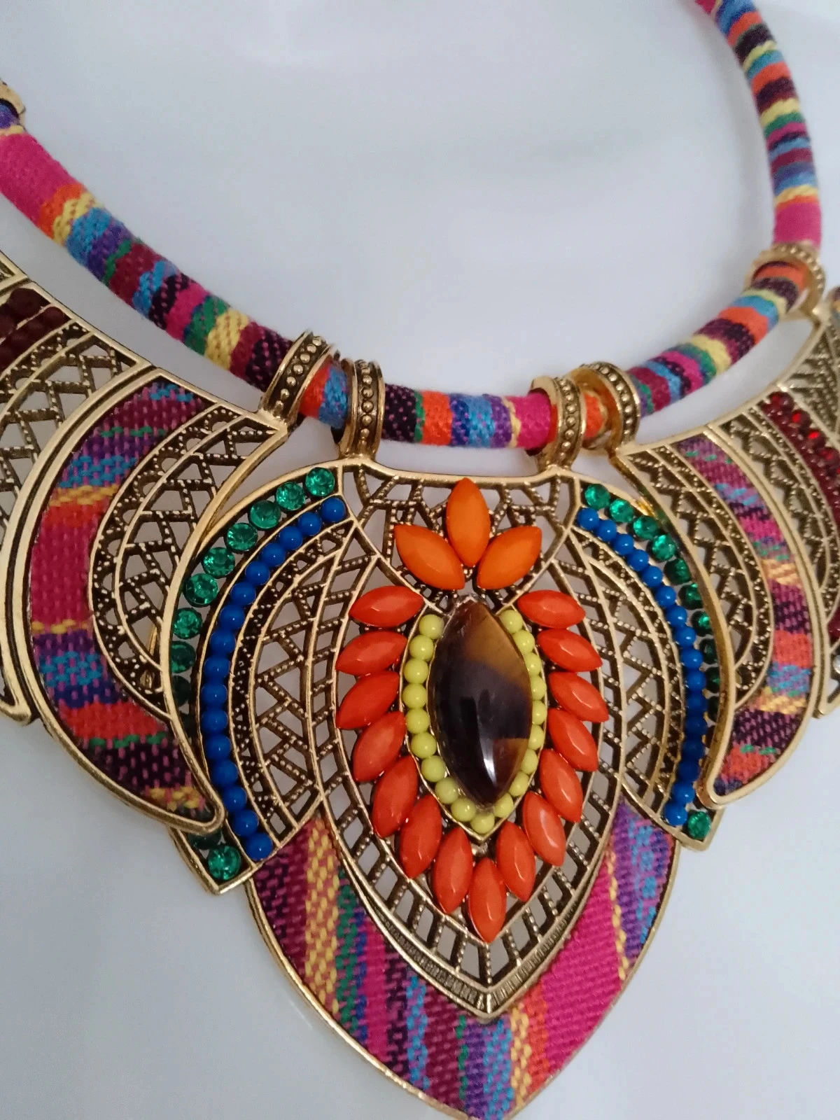 Collar de pecho de piedra natural ojo de tigre – photo 2